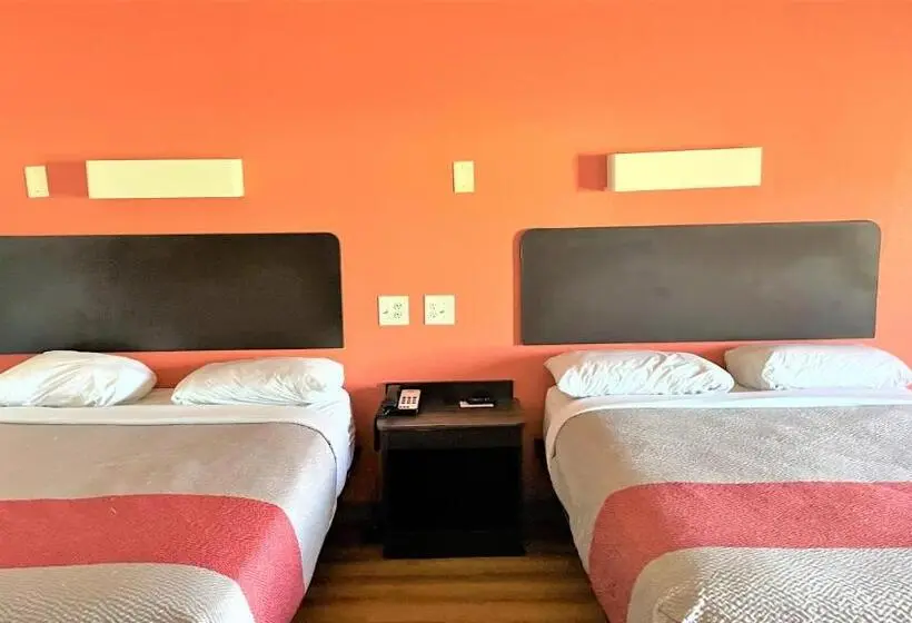 身障者適用スタンダードルーム, Motel 6 White, Ga   Cartersville