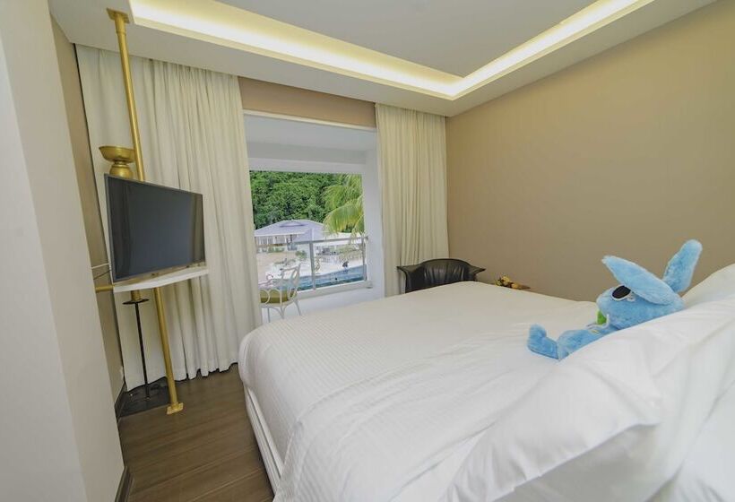 프리미엄 룸 풀장 전망, Dash Resort Langkawi