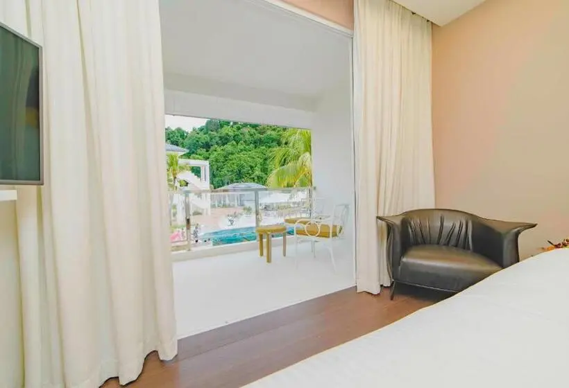 Premium Room Pool View, Dash Resort Langkawi