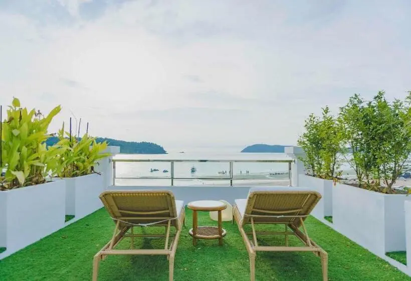 اتاق پرمیوم با چشم‌انداز دریا, Dash Resort Langkawi