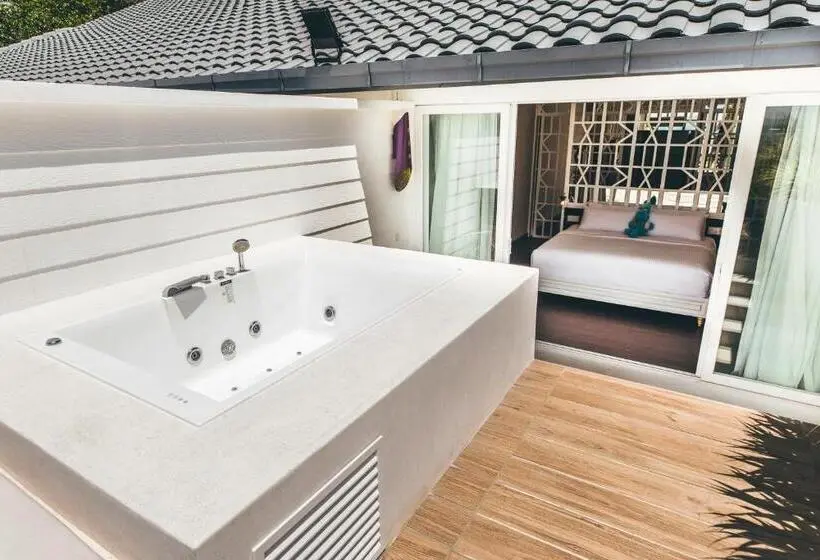 اتاق پرمیوم با چشم‌انداز دریا, Dash Resort Langkawi
