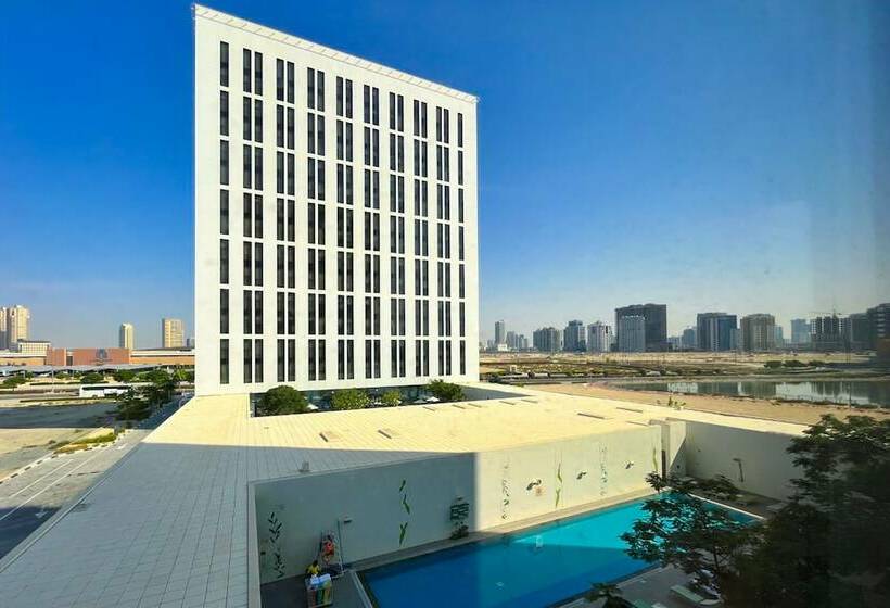 高级工作室, Element Me'aisam, Dubai