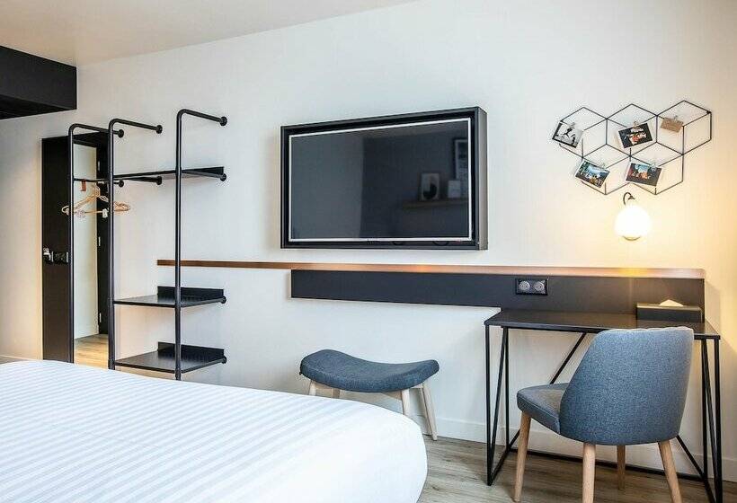 Номер Престиж, Hôtel Mercure Paris Gennevilliers