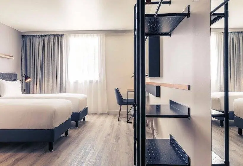 スタンダードルーム, Hôtel Mercure Paris Gennevilliers