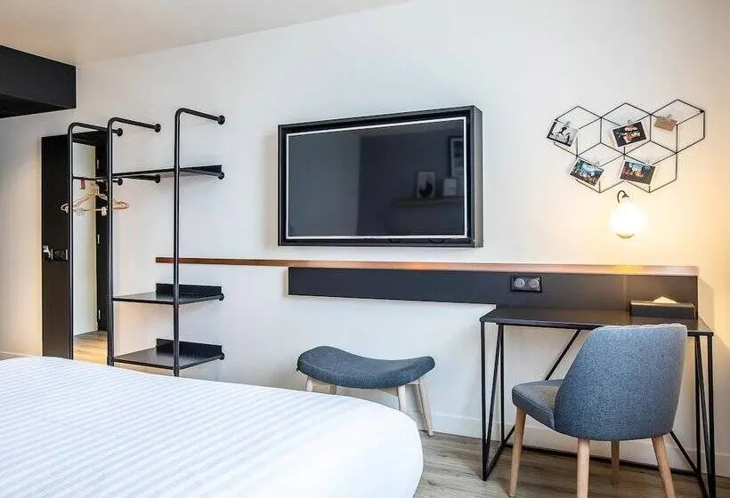 スタンダードルーム, Hôtel Mercure Paris Gennevilliers