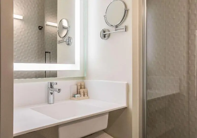 スタンダードルーム, Hôtel Mercure Paris Gennevilliers