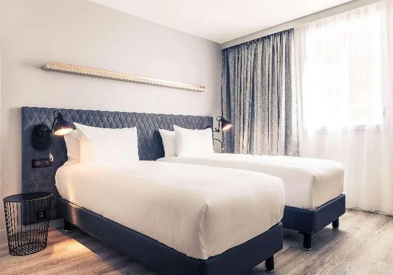 スタンダードルーム, Hôtel Mercure Paris Gennevilliers