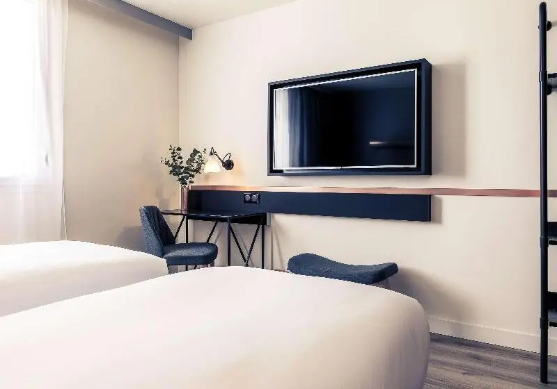スタンダードルーム, Hôtel Mercure Paris Gennevilliers