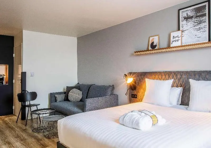 ファミリールーム, Hôtel Mercure Paris Gennevilliers