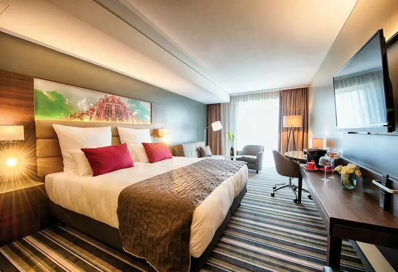 デラックストリプルルーム, Leonardo Royal Hotel Ulm