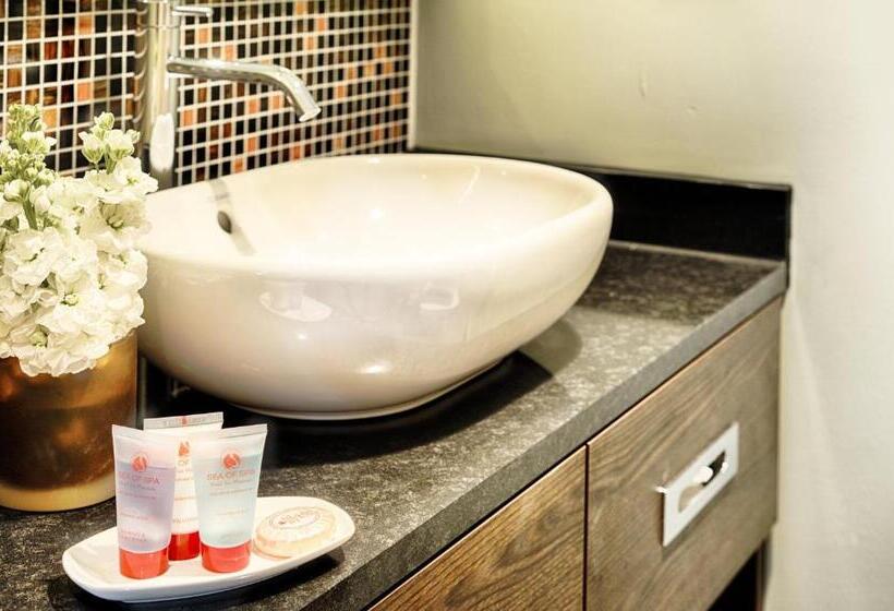 غرفة ديلوكس, Leonardo Royal Hotel Ulm