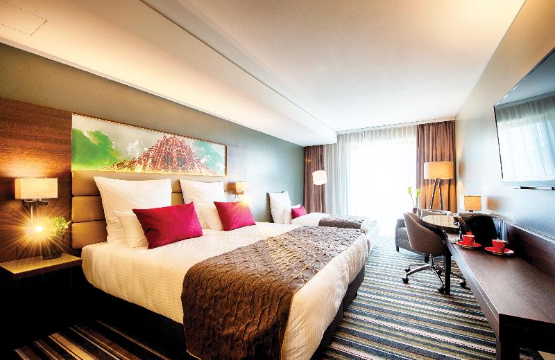 غرفة ديلوكس ثلاثية, Leonardo Royal Hotel Ulm