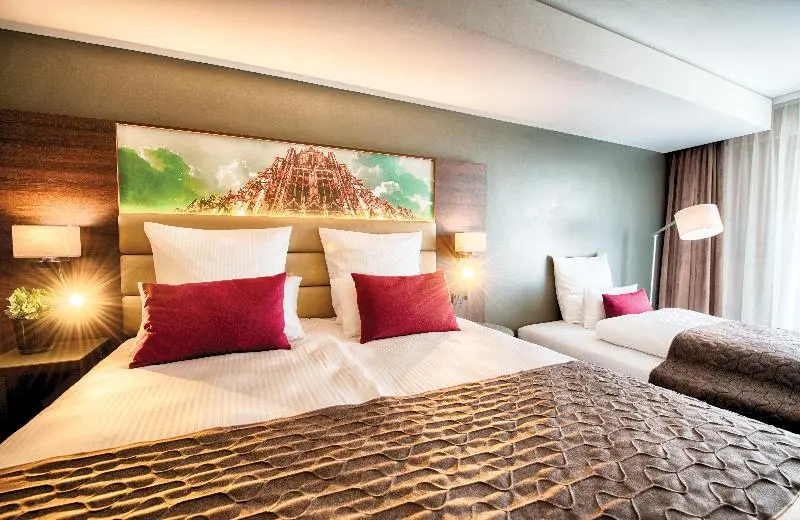 デラックストリプルルーム, Leonardo Royal Hotel Ulm
