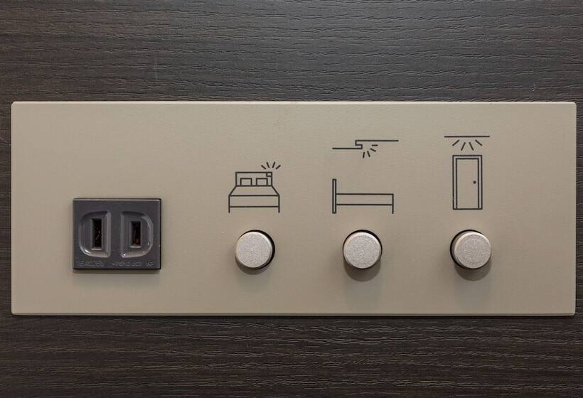 スタンダードシングルルーム, M S Est Shijo Karasuma