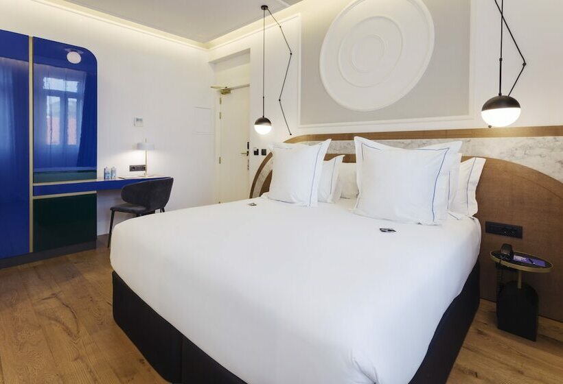 اتاق اجرایی, One Shot Fortuny 07