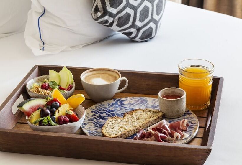 اتاق لوکس با تراس, One Shot Fortuny 07