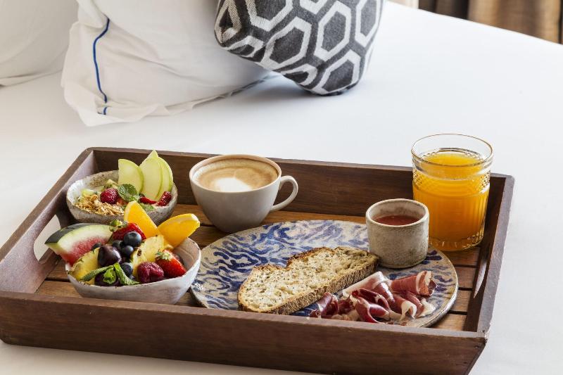 اتاق اجرایی, One Shot Fortuny 07