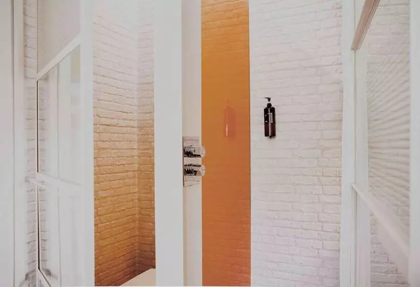 اتاق سوپریور, Room Select Sol