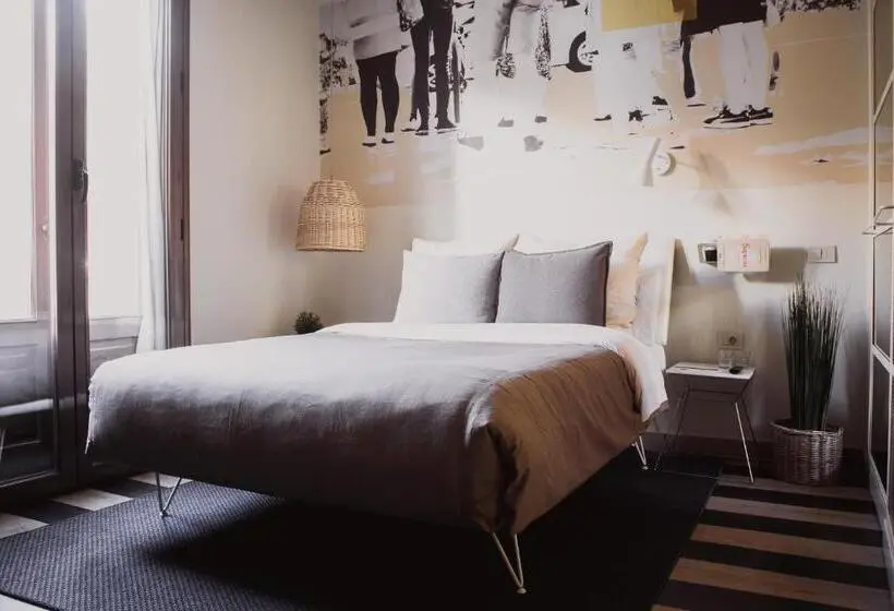 اتاق سوپریور با بالکن, Room Select Sol