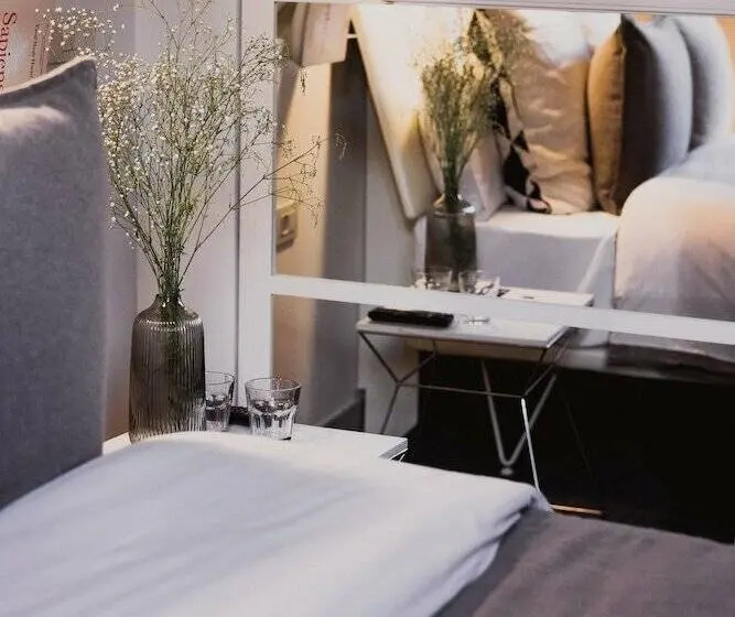 اتاق استاندارد, Room Select Sol