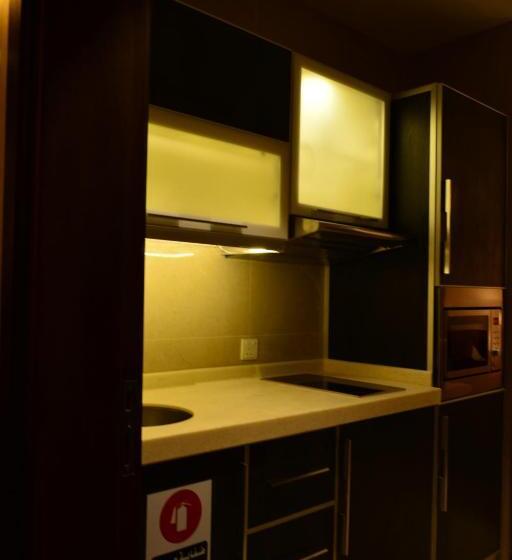 סוויטת ג'וניור מיטת קינג, Home Inn Hotel Suites