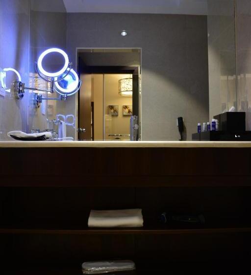 סוויטת 2 חדרי שינה, Home Inn Hotel Suites