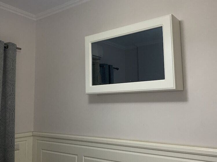 标准间, Red Apple