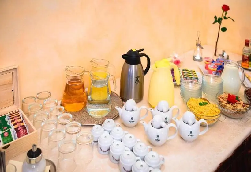 اتاق استاندارد چهار تخته, Kaskada