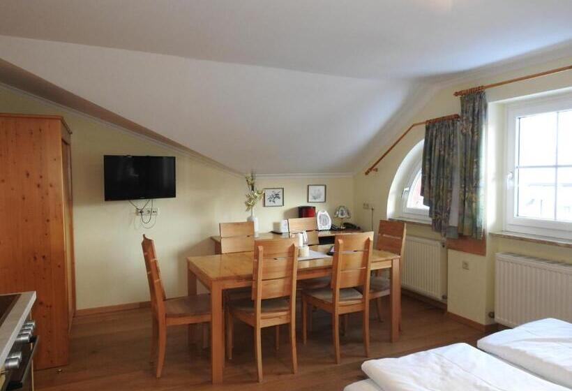 침실 2개 아파트, Tauernglöckl