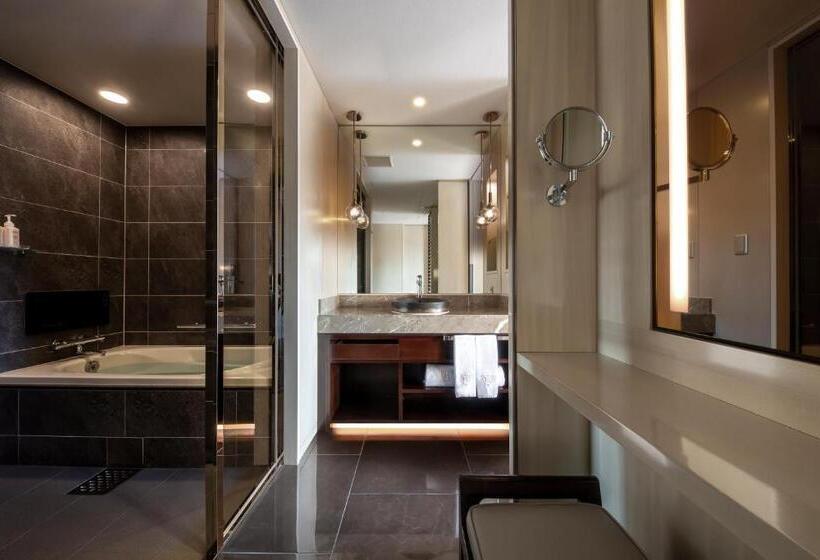 Люкс, The Royal Park Hotel Kyoto Shijo