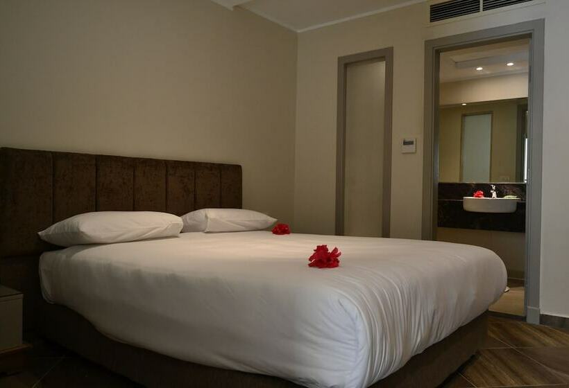 استودیوی استاندارد, Rivoli Suites