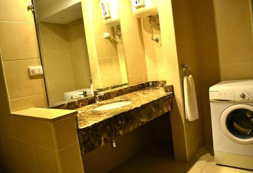 آپارتمان 1 خوابه, Rivoli Suites