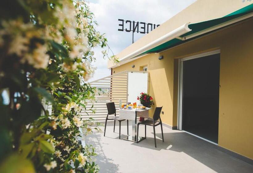 キングサイズベッドのスタンダードルーム, B&b Ligure Rooms