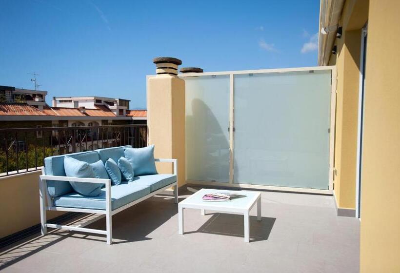 غرفة ديلوكس مطلّة علي البحر, B&b Ligure Rooms