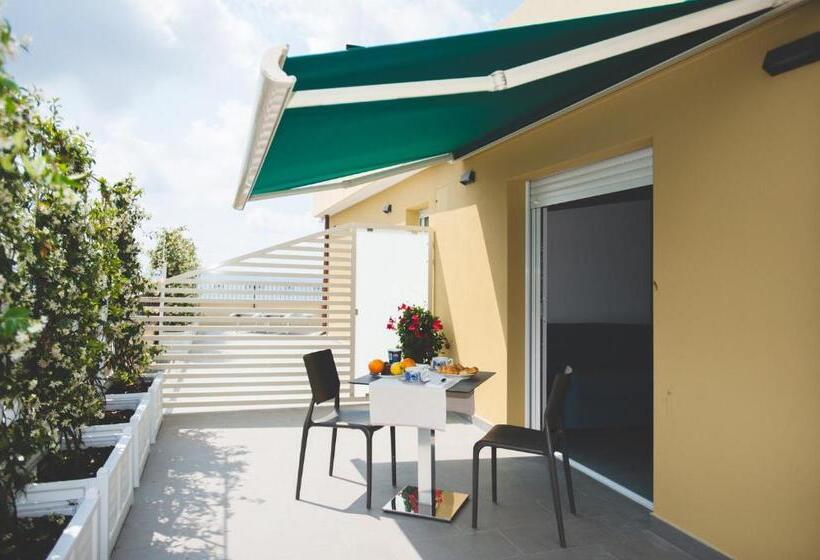 キングサイズベッドのスタンダードルーム, B&b Ligure Rooms