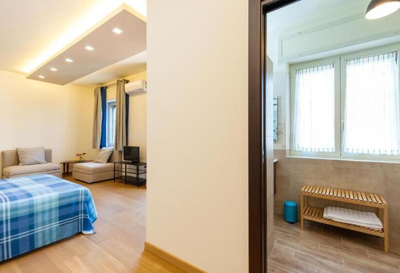 Номер Deluxe Вид на Море, Villa Viuli