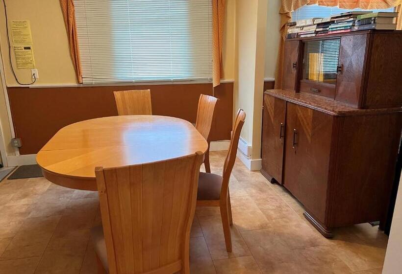 Családi Suite, Char's Landing Hostel