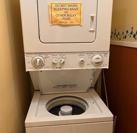 Standard Szoba, Char's Landing Hostel