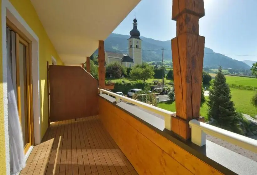 バルコニー付きスタンダードルーム, Berghof