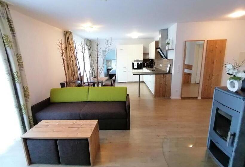 جناح عائلي, Berghof