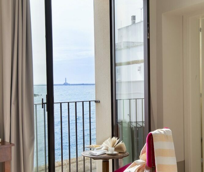 جناح جونيور مطلّ علي البحر, I Bastioni San Domenico   Boutique