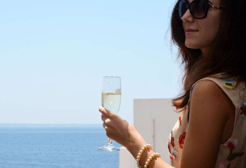 جناح مطلّ علي البحر, I Bastioni San Domenico   Boutique