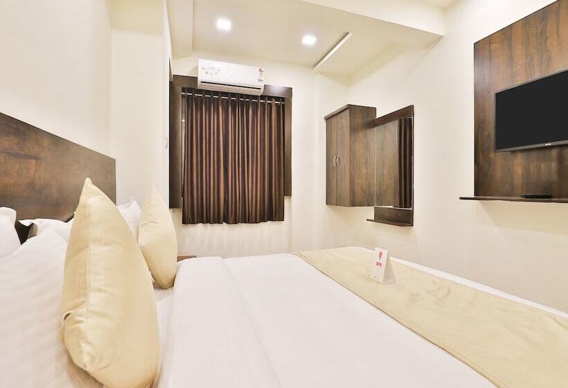Quarto Estandar, Kajri Residency