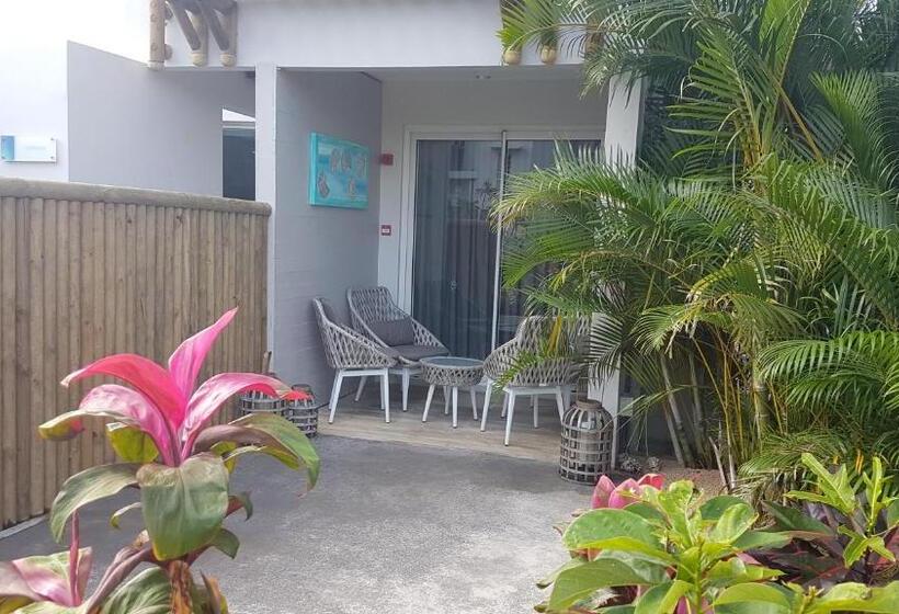 2 Bedrooms Suite Garden View, La Mariposa Mauritius