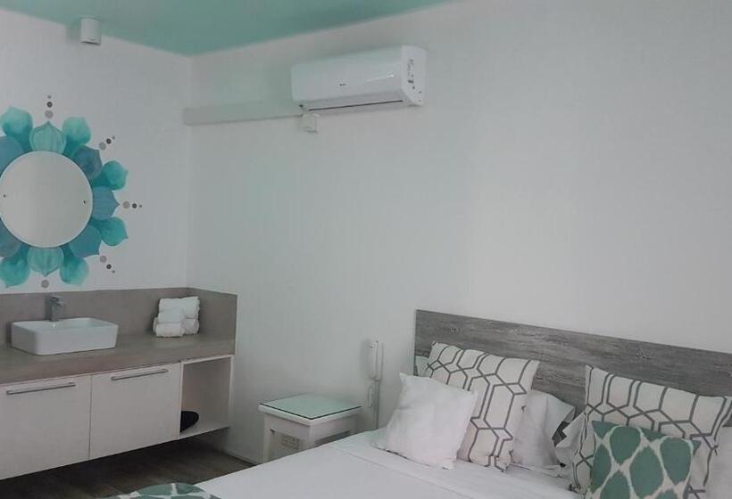 2 Bedrooms Suite Garden View, La Mariposa Mauritius