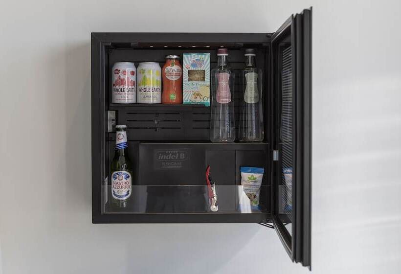 标准间带阳台, Maisonme Boutique