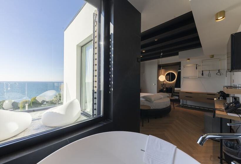 豪华湖景房, Maisonme Boutique