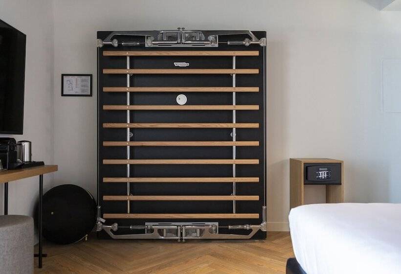 Номер Deluxe Вид на Озеро, Maisonme Boutique
