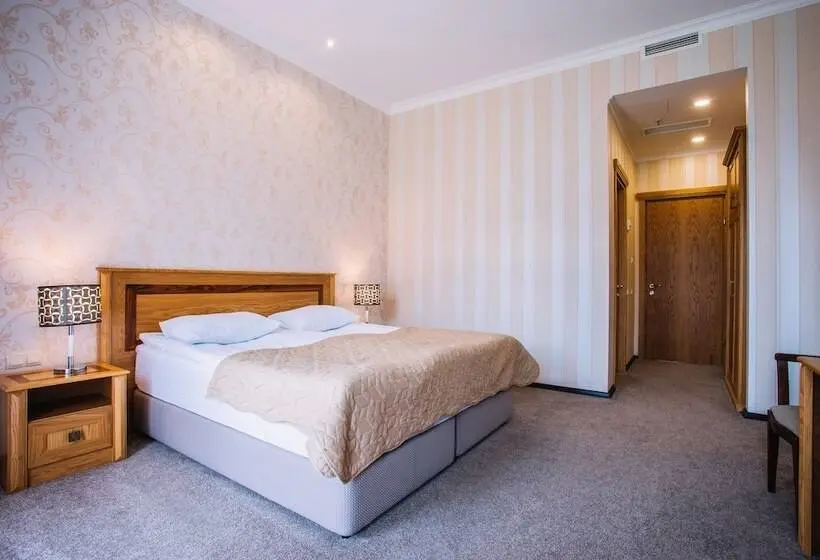 اتاق استاندارد, Sno Inn Kazbegi
