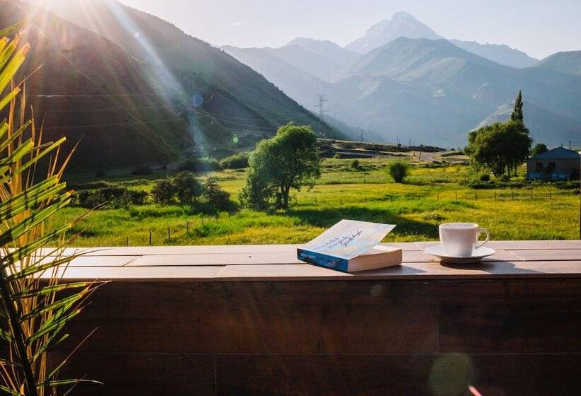 דירת חדר סופריור, Sno Inn Kazbegi